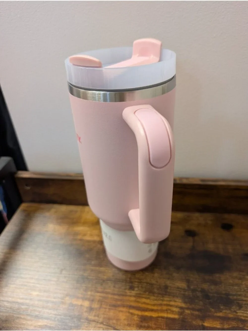 Stanley The Flowstate Quencher H2.0 Tumbler 40oz  Pink -New - Picture 4 of 6